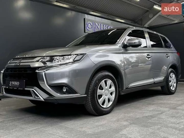 Авто Mitsubishi Outlander 2020 № 8204436