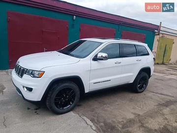 Авто Jeep Grand Cherokee 2021 № 8204460