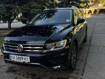 Авто Volkswagen Tiguan 2017 № 8204478