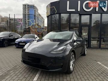 Авто Tesla Model Y 2024 № 8204605