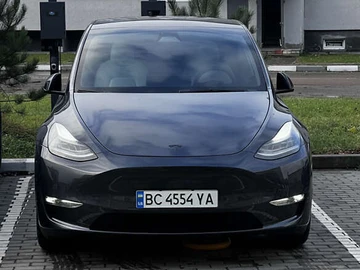 Авто Tesla Model Y 2024 № 8204725