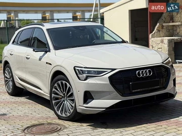 Авто Audi E-Tron 2019 № 8204732