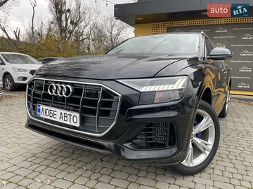 Авто Audi Q8 2020 № 8204769