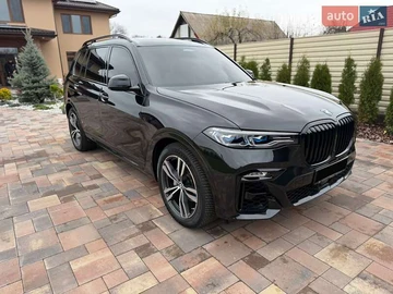 Авто BMW X7 2022 № 8204833