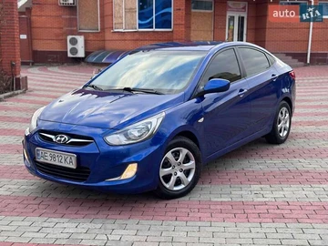 Авто Hyundai Accent 2012 № 8204942