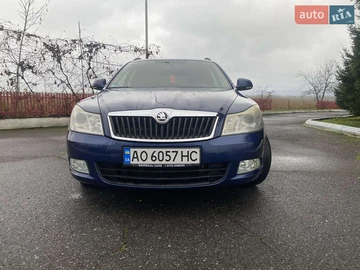 Авто Skoda Octavia 2010 № 8204950