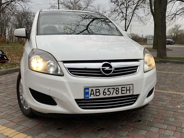 Авто Opel Zafira 2011 № 8204964