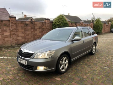 Авто Skoda Octavia 2012 № 8205022