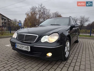 Авто Mercedes C-Class 2005 № 8205091