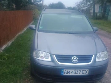 Авто Volkswagen Touran 2005 № 8205092