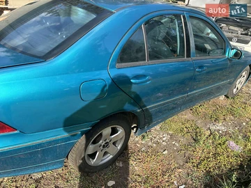 Авто Mercedes C-Class 2001 № 8205286