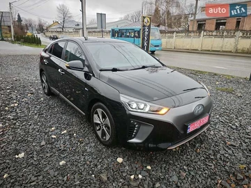 Авто Hyundai Ioniq 2017 № 8205365
