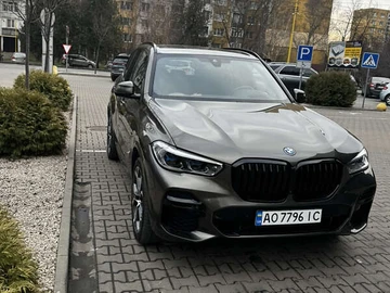 Авто BMW X5 2022 № 8205405