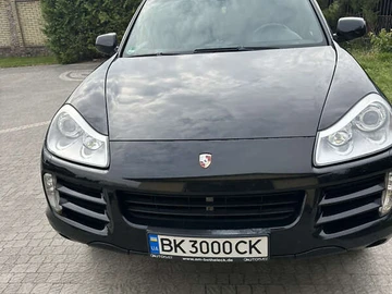 Авто Porsche Cayenne 2009 № 8205507