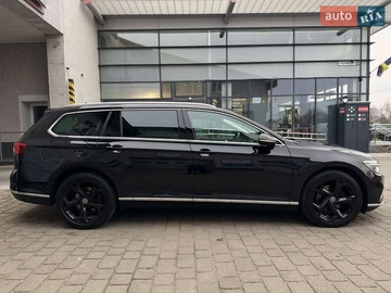 Авто Volkswagen Passat 2020 № 8205514