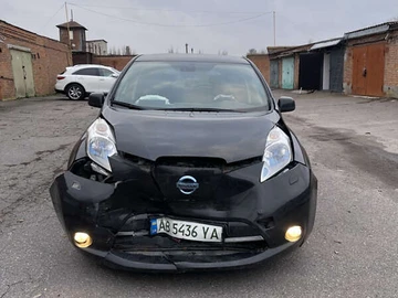 Авто Nissan Leaf 2014 № 8205530