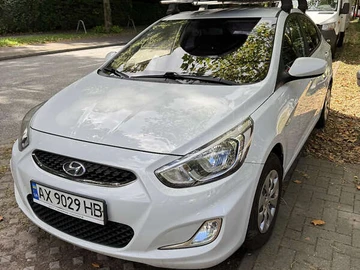Авто Hyundai Accent 2017 № 8205641
