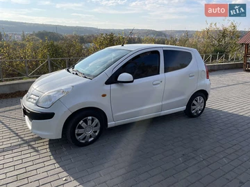 Авто Nissan Pixo 2011 № 8205813