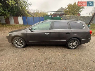 Авто Volkswagen Passat 2005 № 8205814