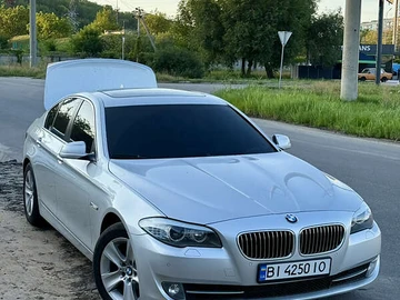 Авто BMW 5 Series 2013 № 8205997