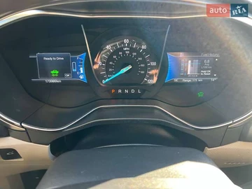 Авто Ford Fusion 2017 № 8206001