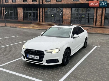 Авто Audi A4 2016 № 8206018