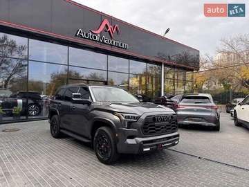 Авто Toyota Sequoia 2023 № 8206247