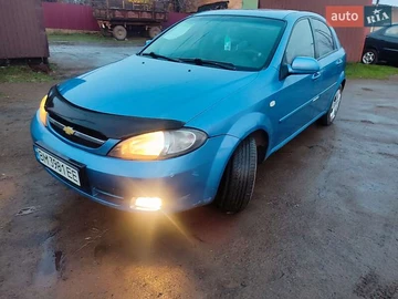 Авто Chevrolet Lacetti 2005 № 8206260