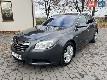 Авто Opel Insignia 2010 № 8206313