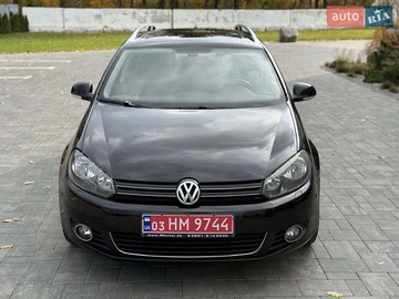 Авто Volkswagen Golf 2010 № 8206334
