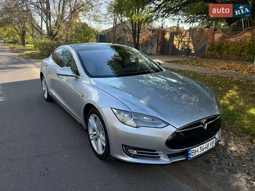 Авто Tesla Model S 2012 № 8206522