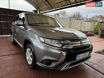Авто Mitsubishi Outlander 2019 № 8206562