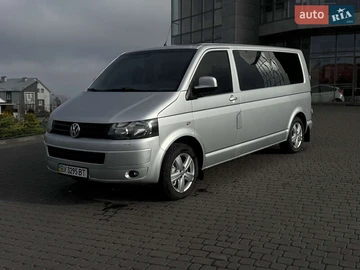 Авто Volkswagen Transporter 2010 № 8206564