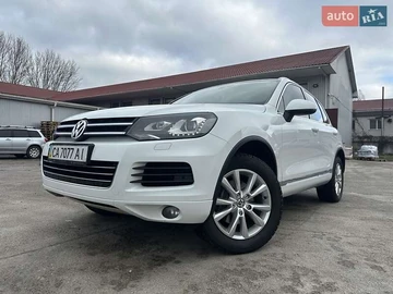 Авто Volkswagen Touareg 2013 № 8206565