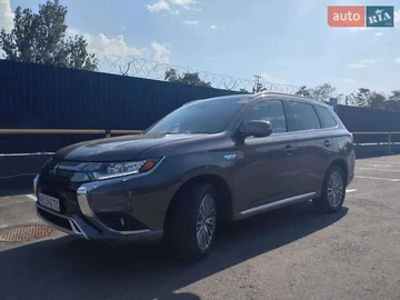 Авто Mitsubishi Outlander 2019 № 8206674