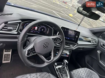 Авто Volkswagen T-Roc 2022 № 8206687