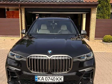 Авто BMW X7 2022 № 8206790