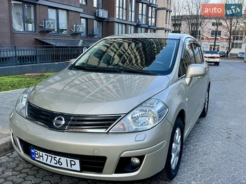 Авто Nissan Tiida 2011 № 8207068