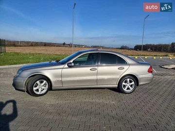 Авто Mercedes E-Class 2004 № 8207071