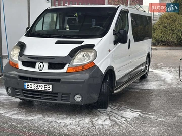 Авто Renault Trafic 2003 № 8207086