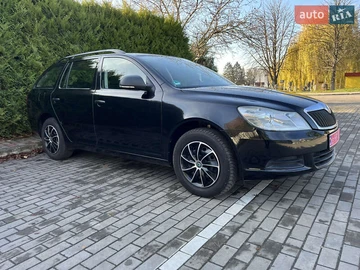Авто Skoda Octavia 2010 № 8207090