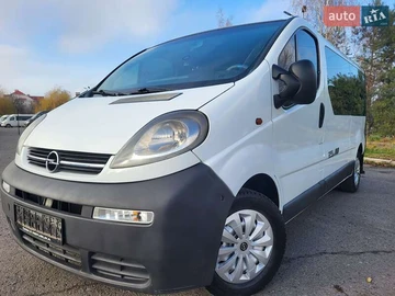 Авто Opel Vivaro 2004 № 8207095