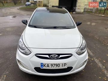 Авто Hyundai Accent 2012 № 8207109
