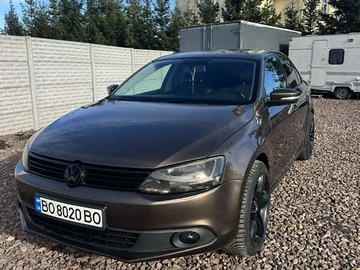 Авто Volkswagen Jetta 2011 № 8207126