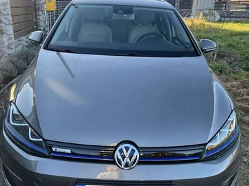 Авто Volkswagen E-Golf 2015 № 8207131