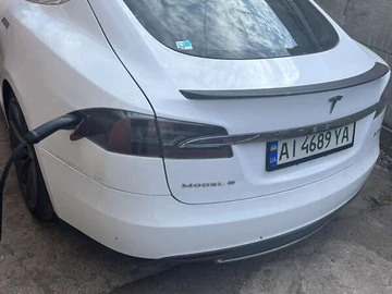 Авто Tesla Model S 2013 № 8207306