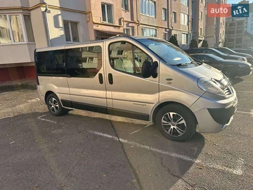 Авто Renault Trafic 2013 № 8207316