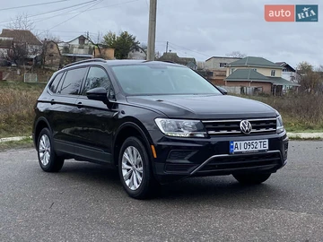 Авто Volkswagen Tiguan 2020 № 8207334