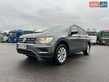 Авто Volkswagen Tiguan 2019 № 8207336