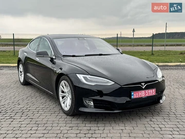 Авто Tesla Model S 2019 № 8207454